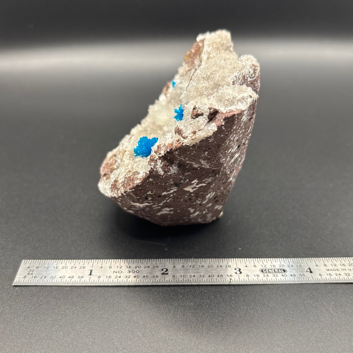 Pentagonite on Quartz Matrix – Vibrant Blue Crystal Clusters – Mineral Specimen