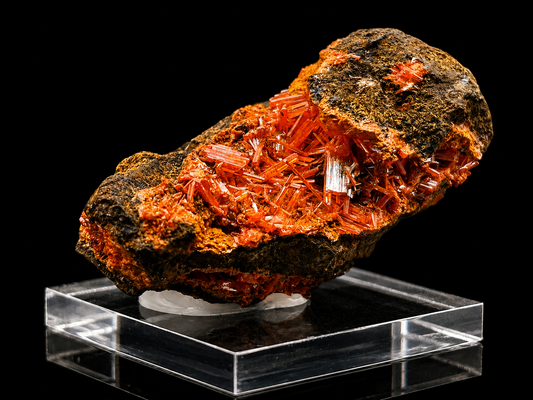 Crocoite Crystal Specimen – Red Lead Mine, Dundas, Zeehan District, Tasmania, Australia