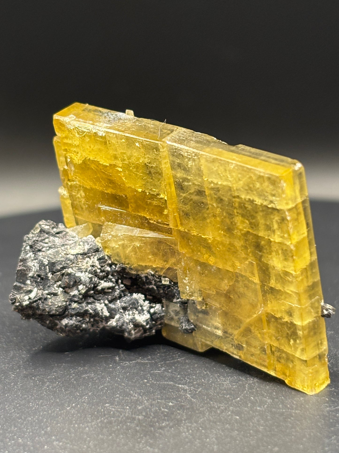 Barite Crystal Specimen – Black Cloud Mine, Leadville, Colorado, USA