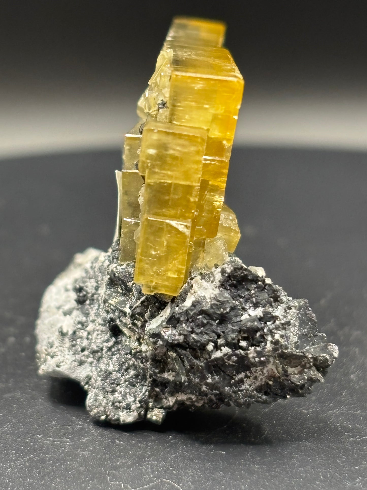 Barite Crystal Specimen – Black Cloud Mine, Leadville, Colorado, USA