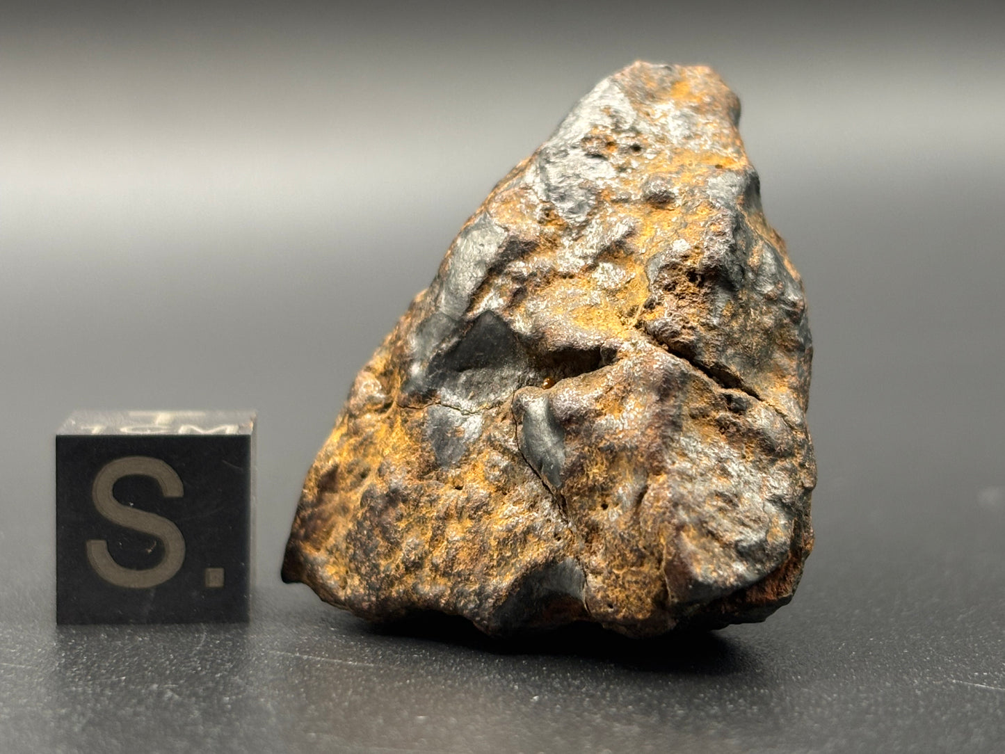 Canyon Diablo Graphite Nodule Individual – Meteor Crater, Arizona, USA