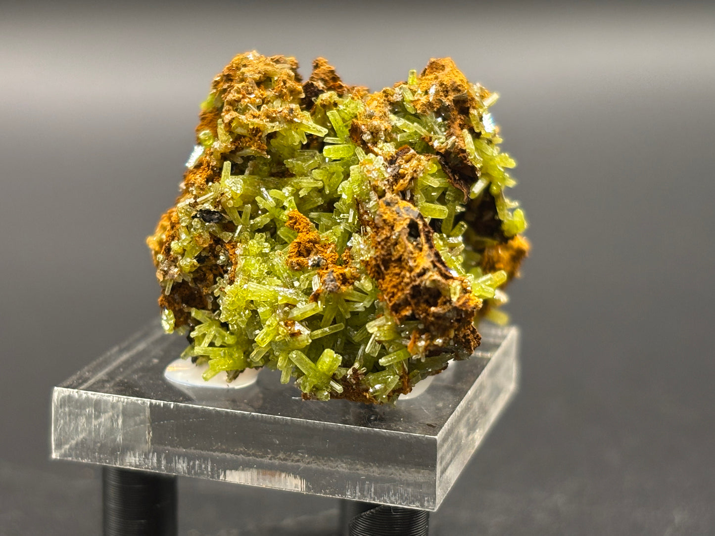 Pyromorphite Crystal Specimen – Daoping Mine, Yangshuo County, Guilin Prefecture, Guangxi Zhuang Autonomous Region, China