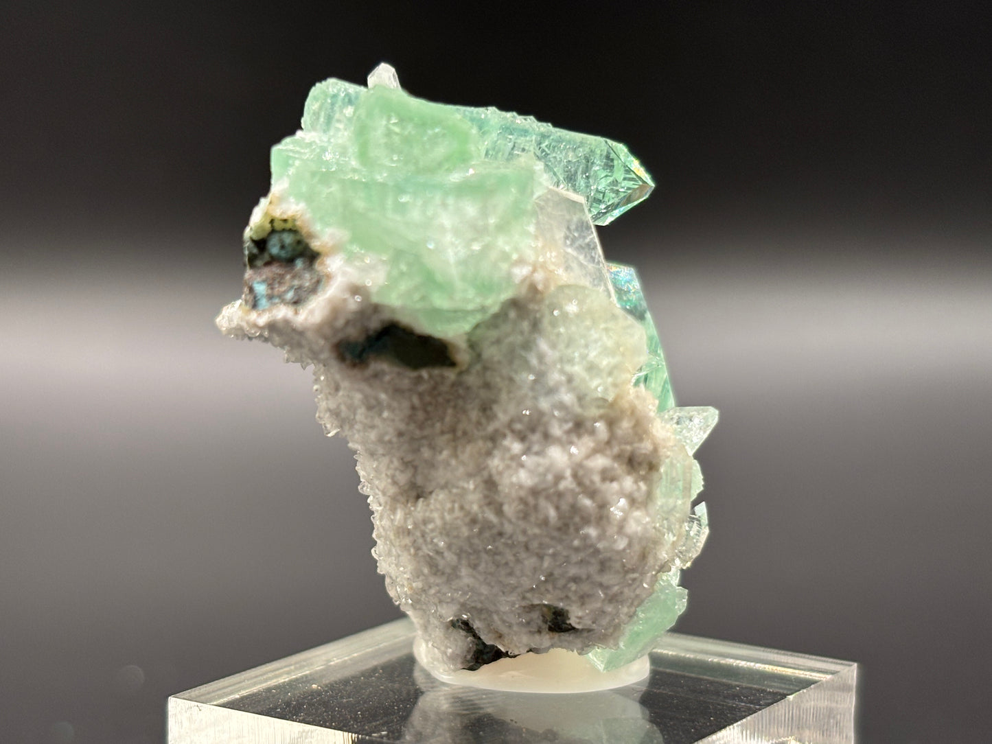 Green Apophyllite Crystal Specimen – Pashan Quarry, Pune (Poona), Maharashtra, India