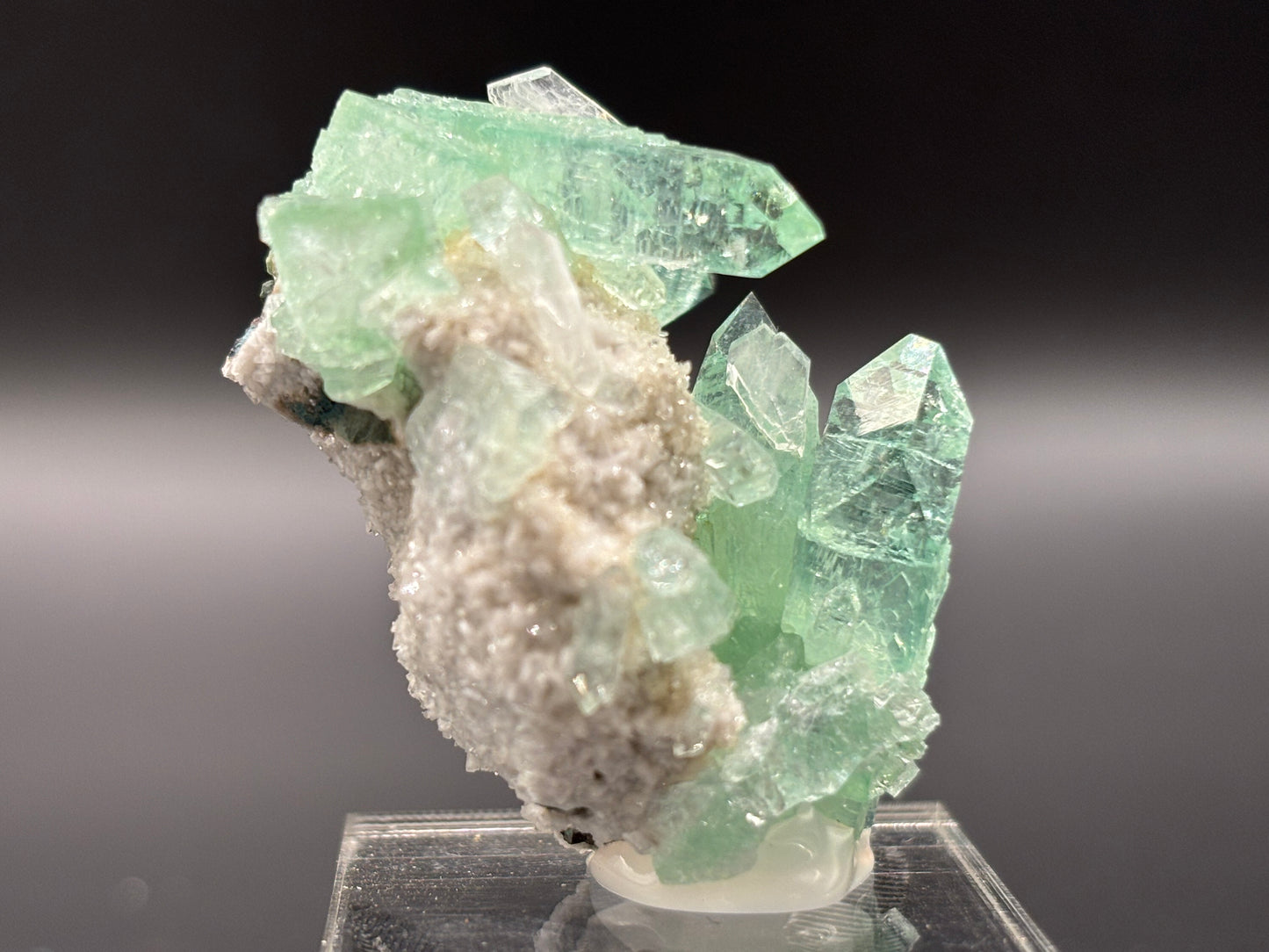 Green Apophyllite Crystal Specimen – Pashan Quarry, Pune (Poona), Maharashtra, India
