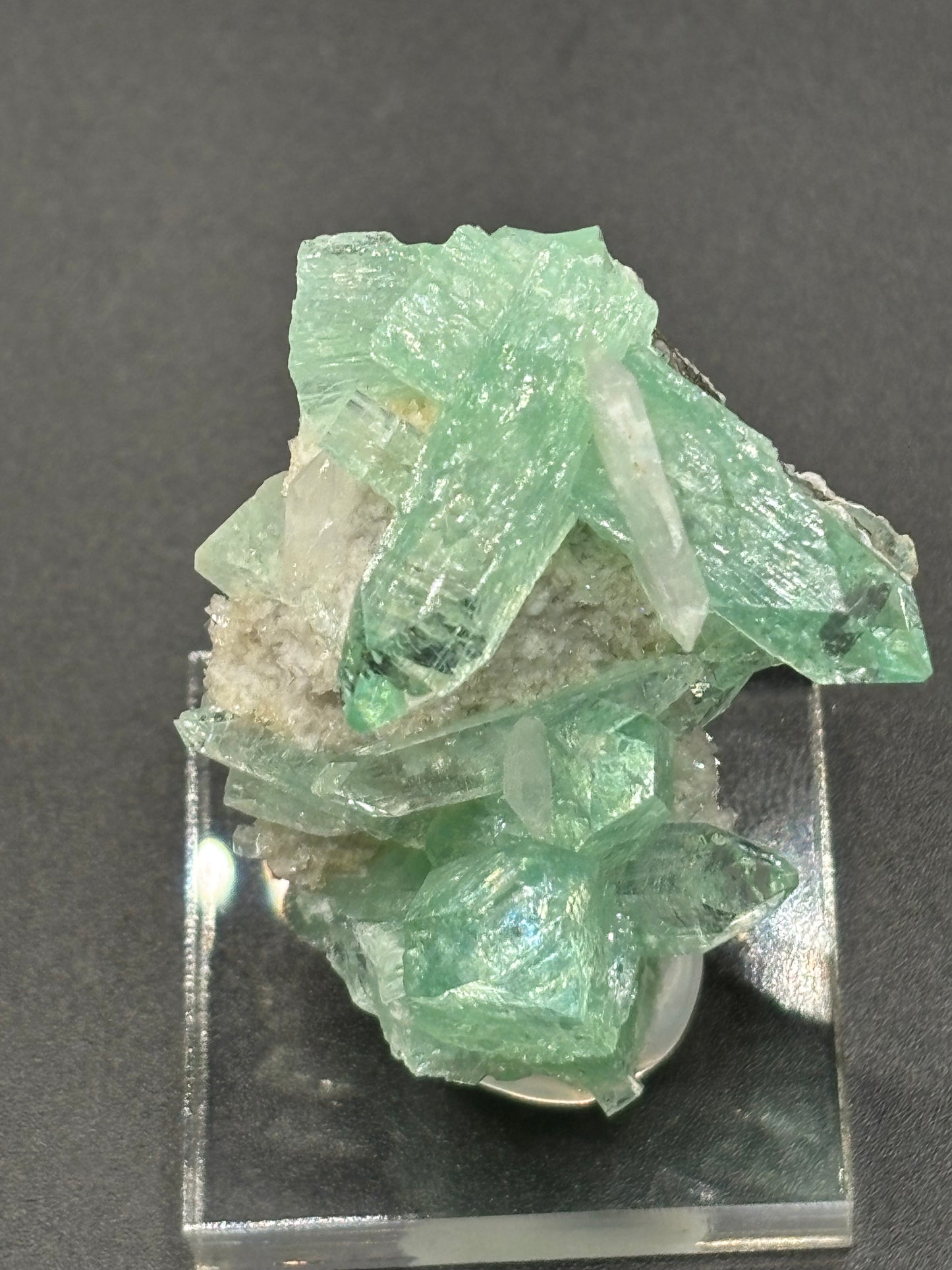 Green Apophyllite Crystal Specimen – Pashan Quarry, Pune (Poona), Maharashtra, India
