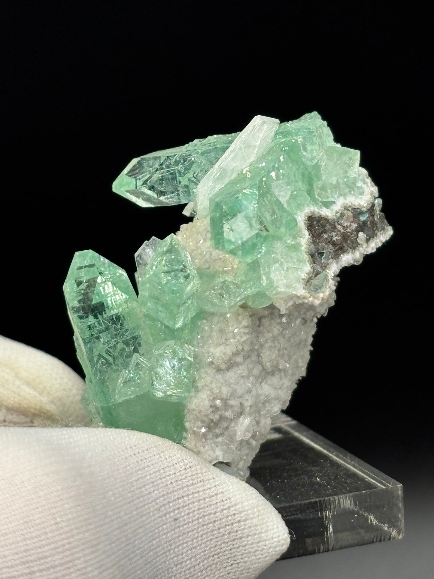 Green Apophyllite Crystal Specimen – Pashan Quarry, Pune (Poona), Maharashtra, India