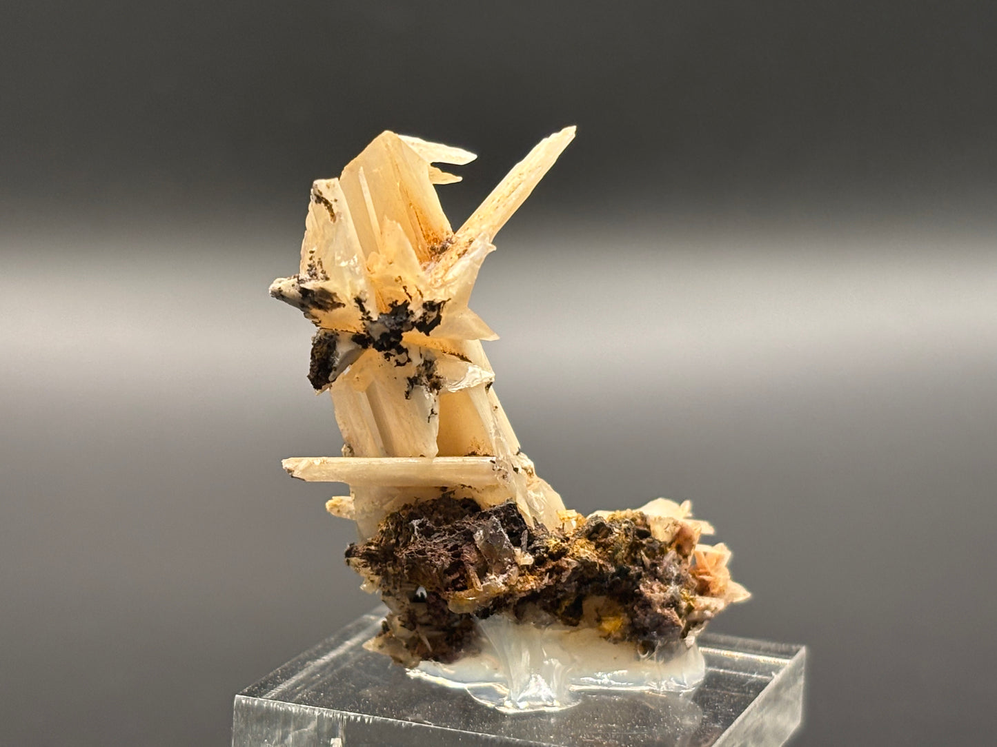 Cerussite Crystal Specimen – 79 Mine, Banner Mining District, Gila County, Arizona