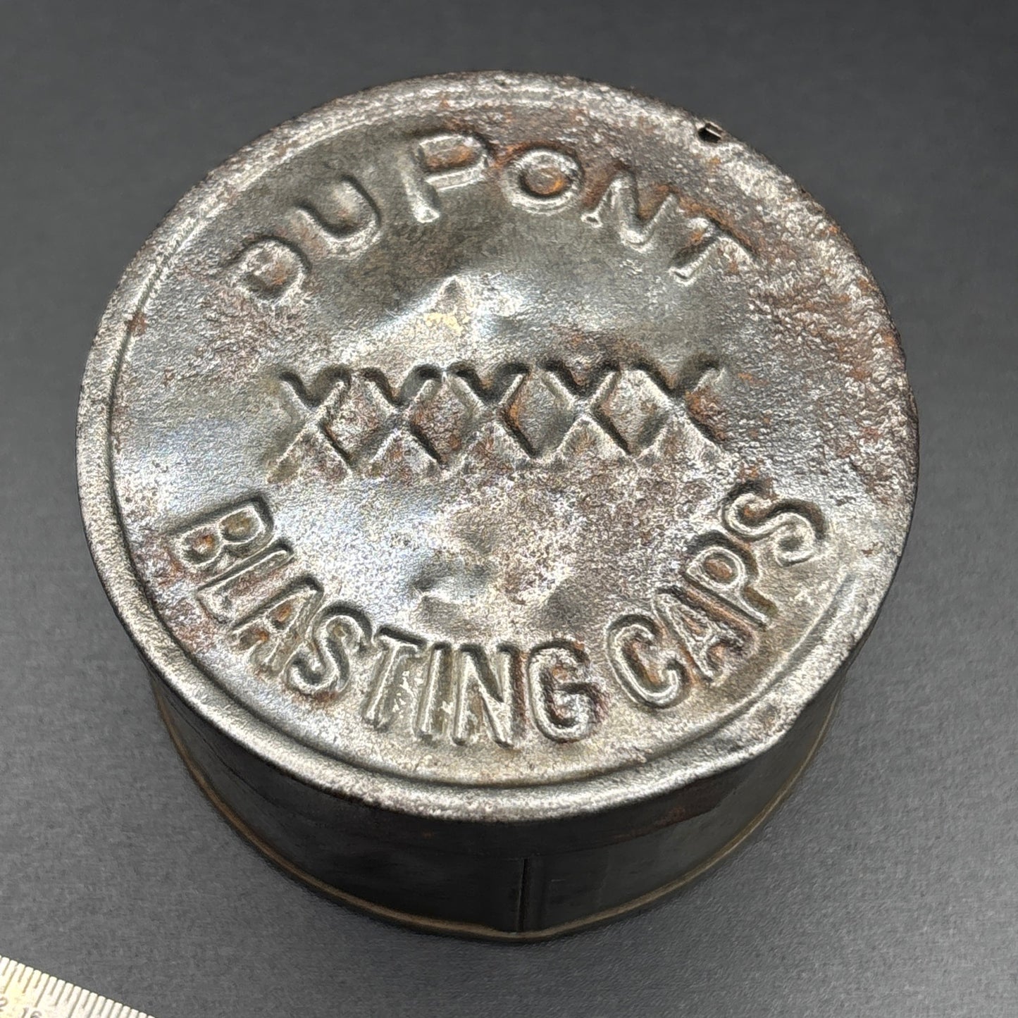 Early DuPont XXXXX Blasting Caps Tin – Antique Primitive Style – Rare