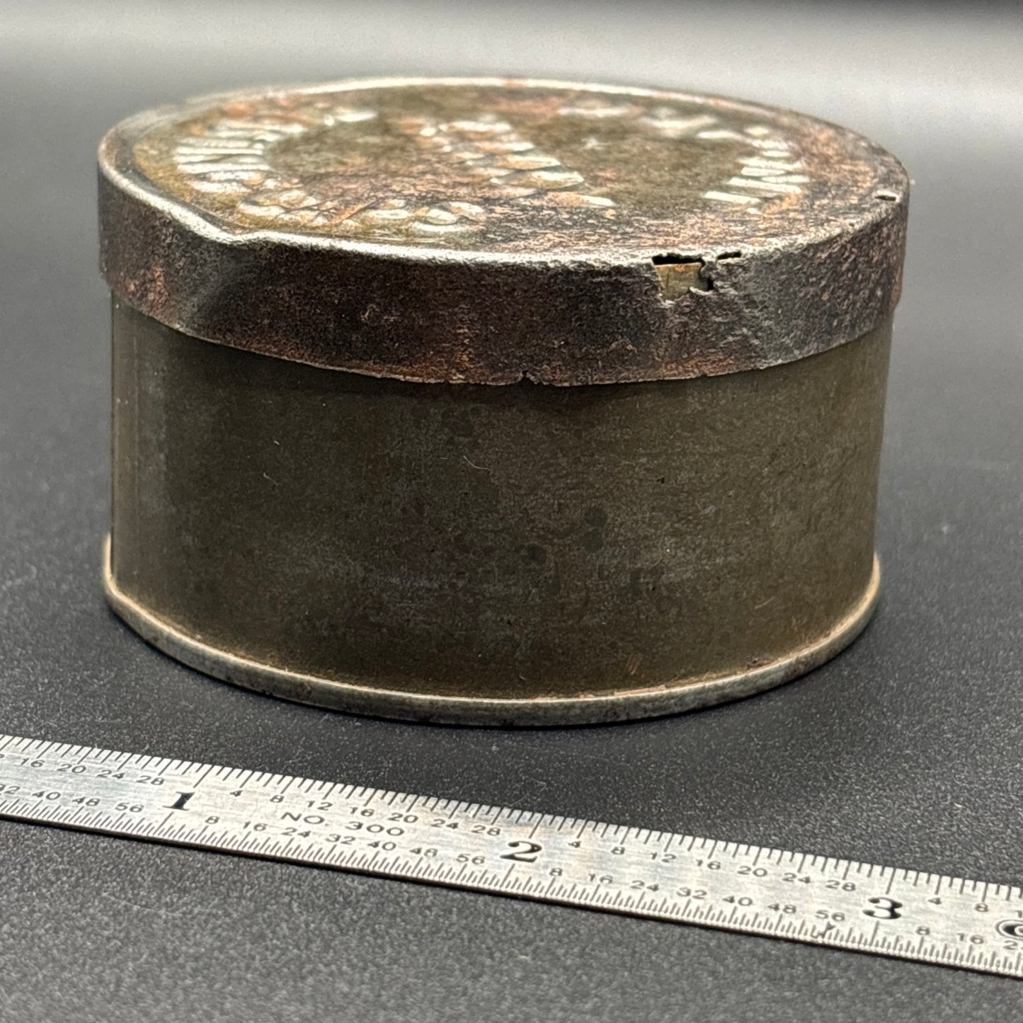 Early DuPont XXXXX Blasting Caps Tin – Antique Primitive Style – Rare