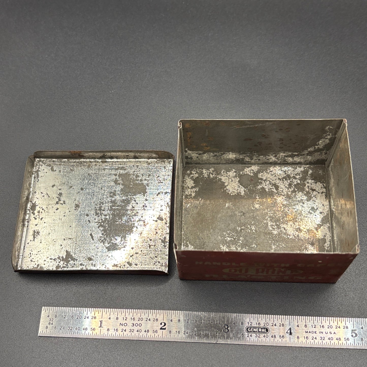 Vintage DuPont Blasting Caps Tin No. 6 – Mining Explosives Container – Industrial Mining Relic