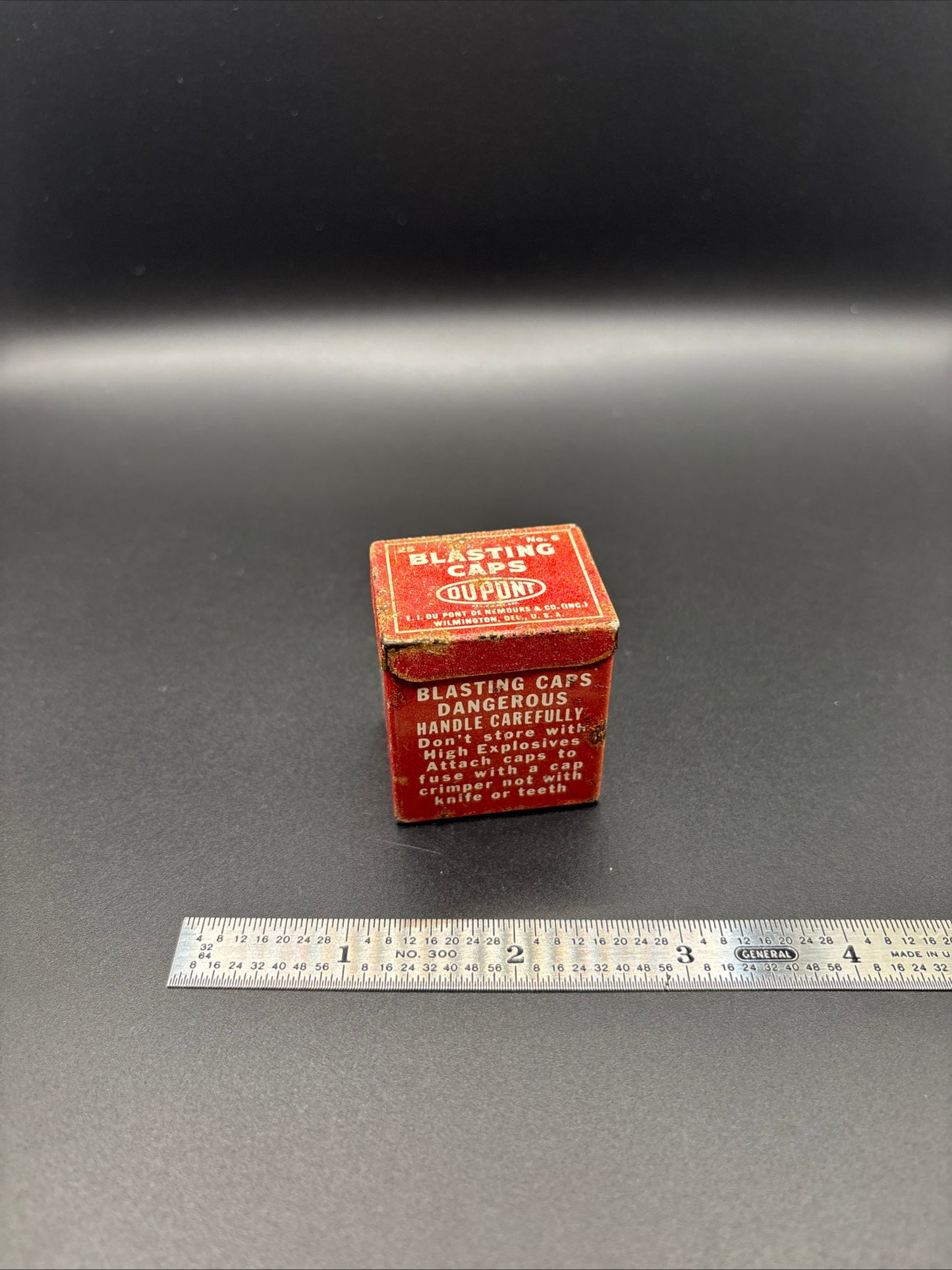Vintage DuPont No. 6 Blasting Caps Tin – 25 Count – Antique Mining Explosives Container