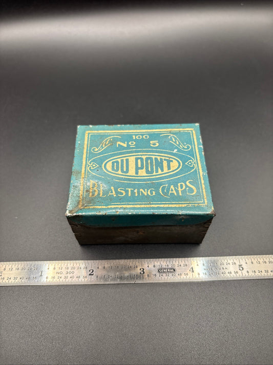 Vintage Tin DuPont Blasting Powder Cap Tin 100 No 5 - Empty Rare Blue/green