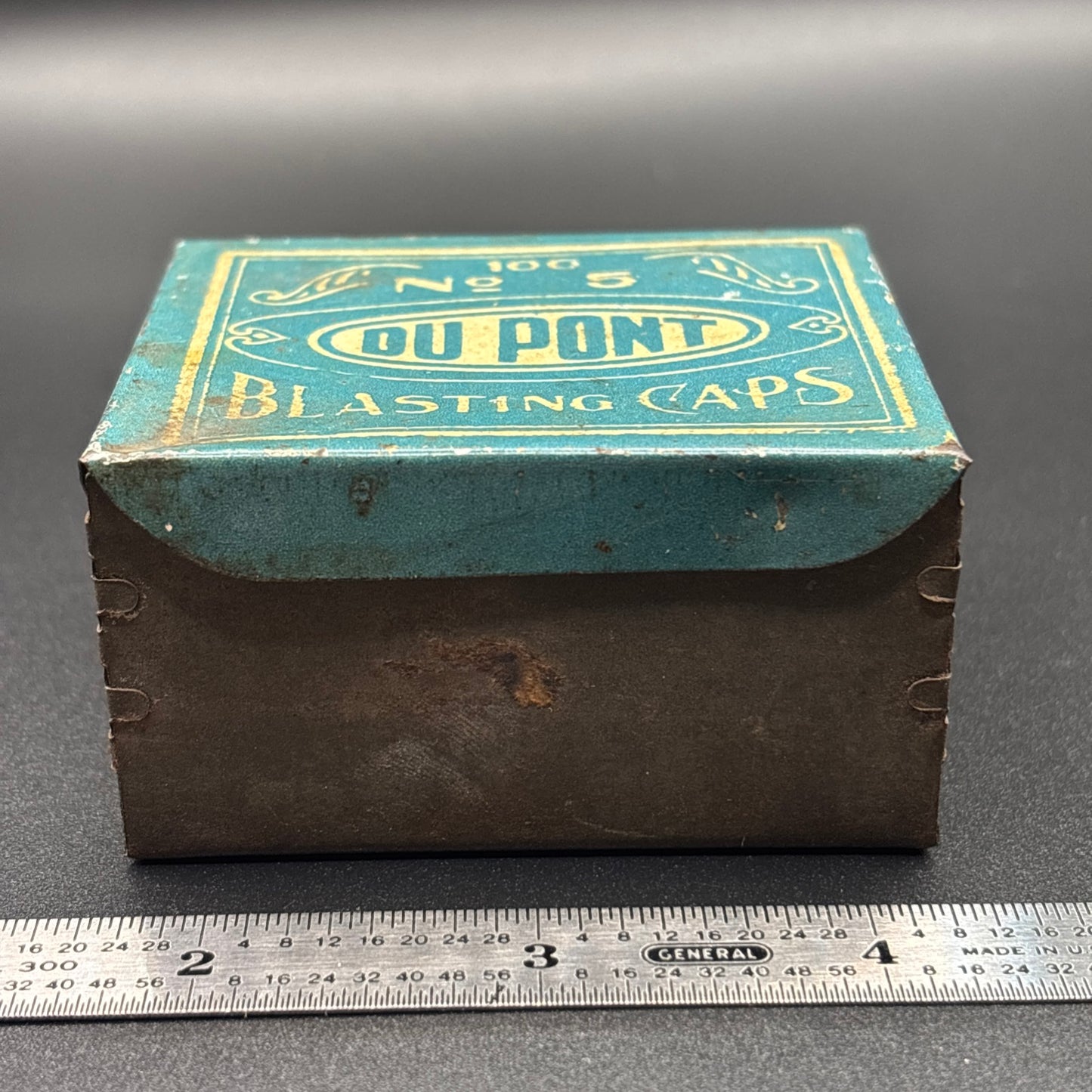Vintage Tin DuPont Blasting Powder Cap Tin 100 No 5 - Empty Rare Blue/green