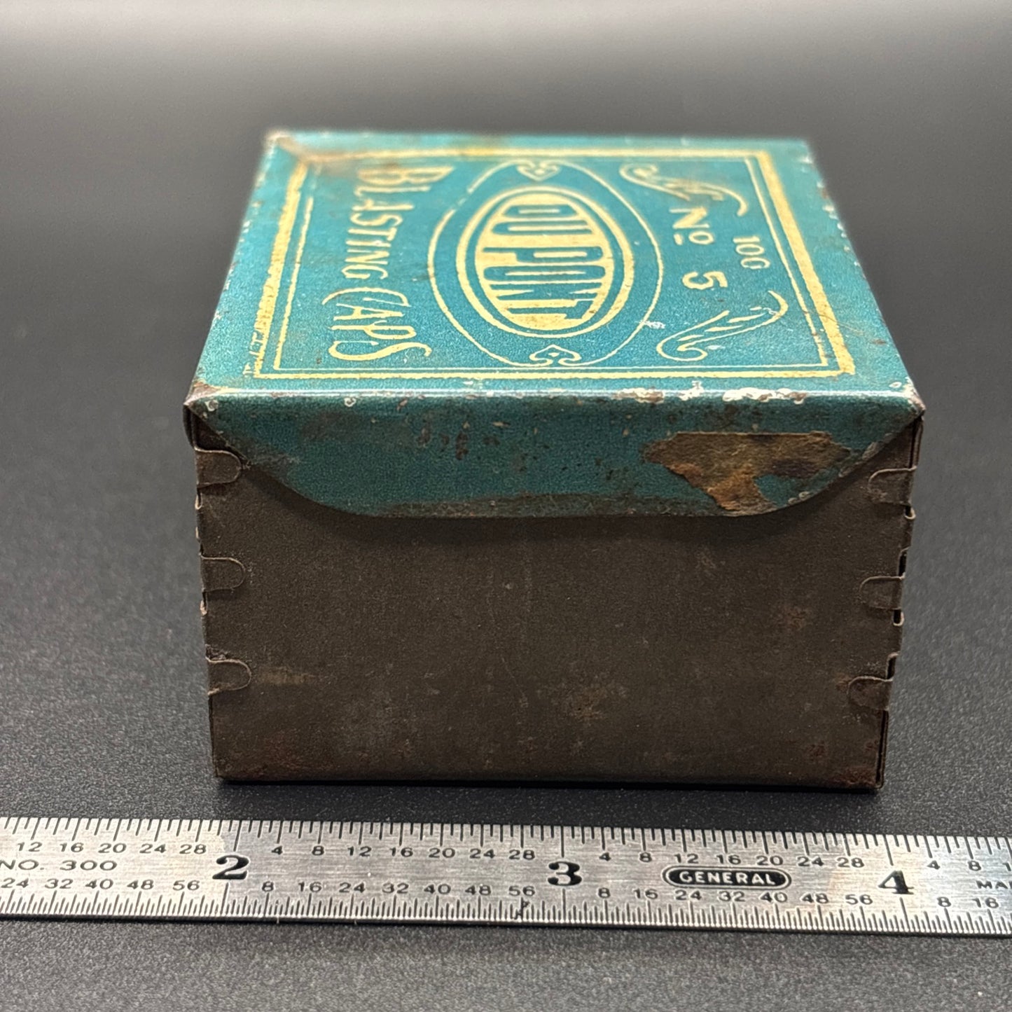 Vintage Tin DuPont Blasting Powder Cap Tin 100 No 5 - Empty Rare Blue/green