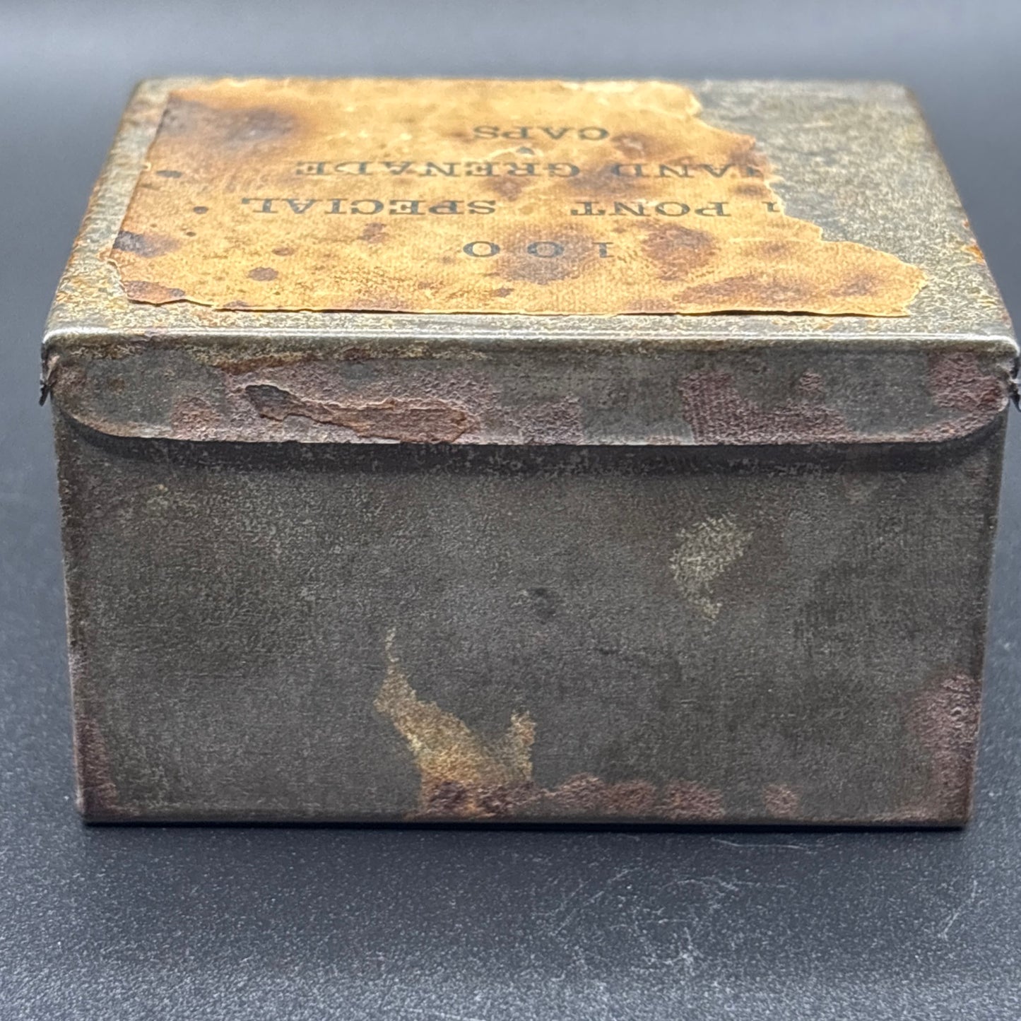 EXTREMELY RARE DuPont Special Hand Grenade Caps Tin – Early Explosives Container – Mining & Industrial Relic