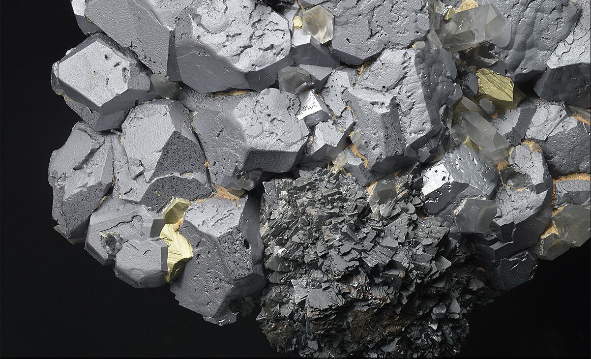Galena, Chalcopyrite, Quartz, Sphalerite Borieva Mine, Petrovitza Deposit, Madan Ore Field, Rhodope Mountains, Smolyan Oblast, Bulgaria