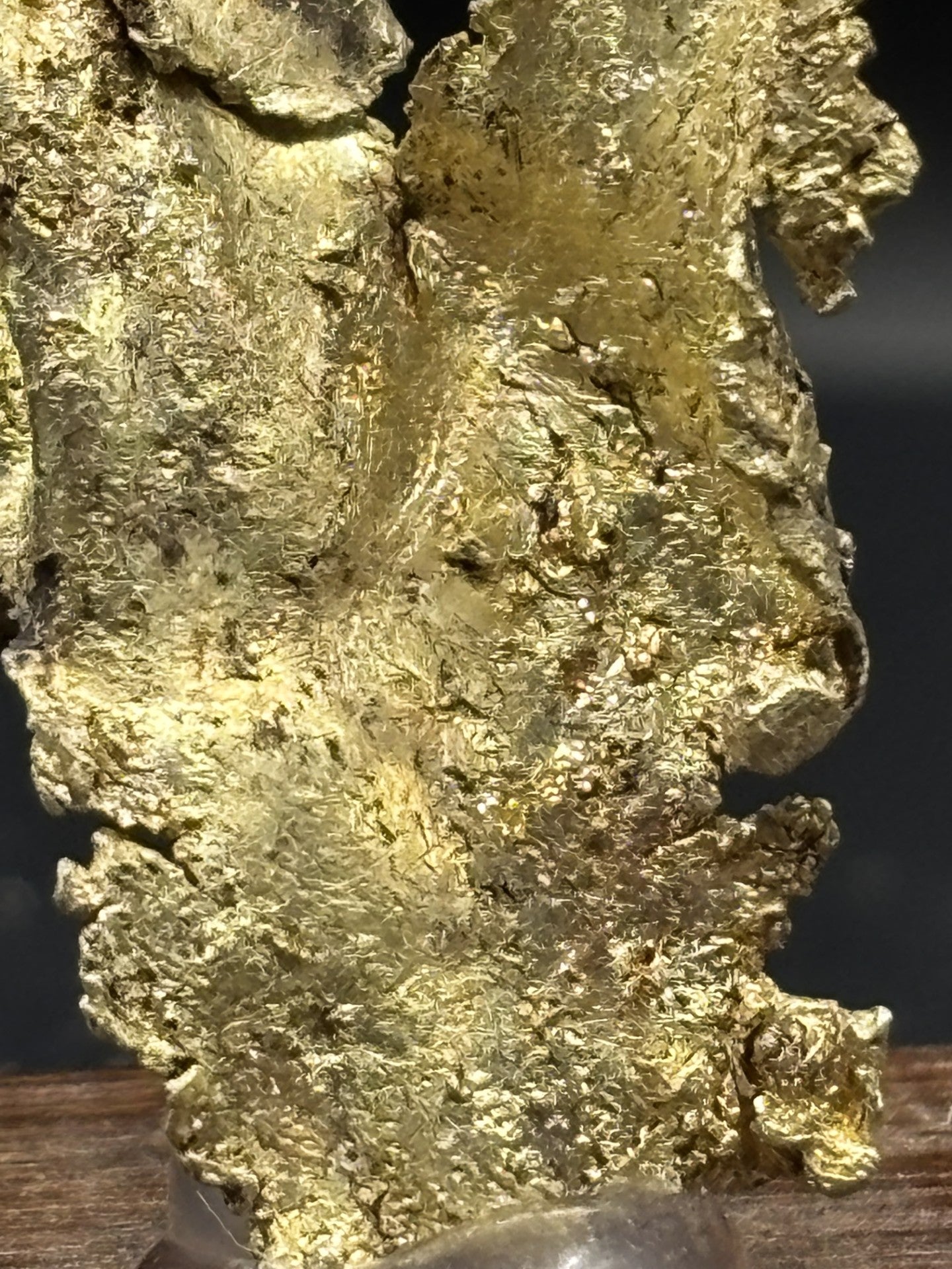 Round Mountain Gold Leaf Specimen – Nevada, USA